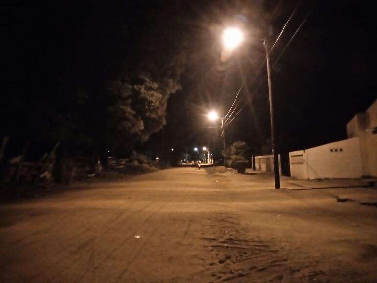 Melhorada a Iluminação e Segurança nas Vias públicas no Município da Maganja da Costa 